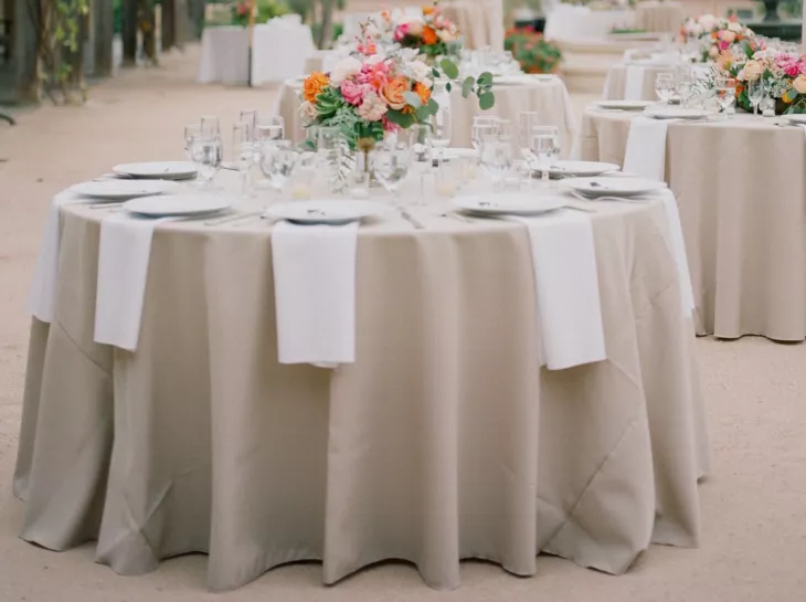 wedding tablecloths
